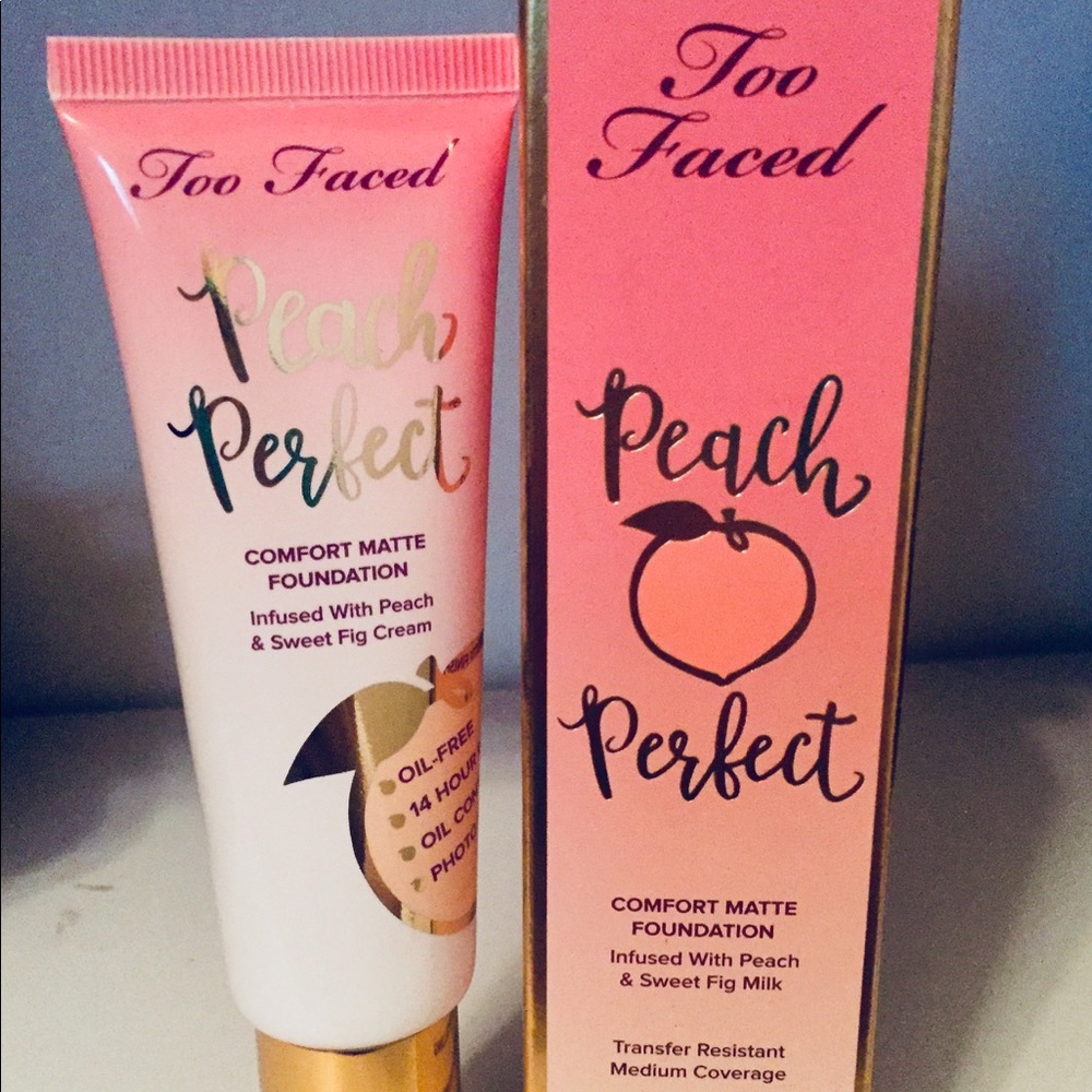 Peach Perfect Foundation in ‘Vanilla’